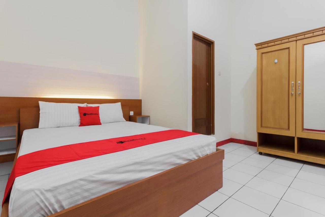 Koolkost Syariah Near Ayani Mega Mall Pontianak Exteriör bild